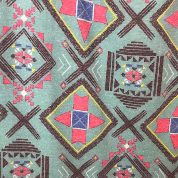 LuLaRoe Irma tunic size xxs - Picture 3 of 4